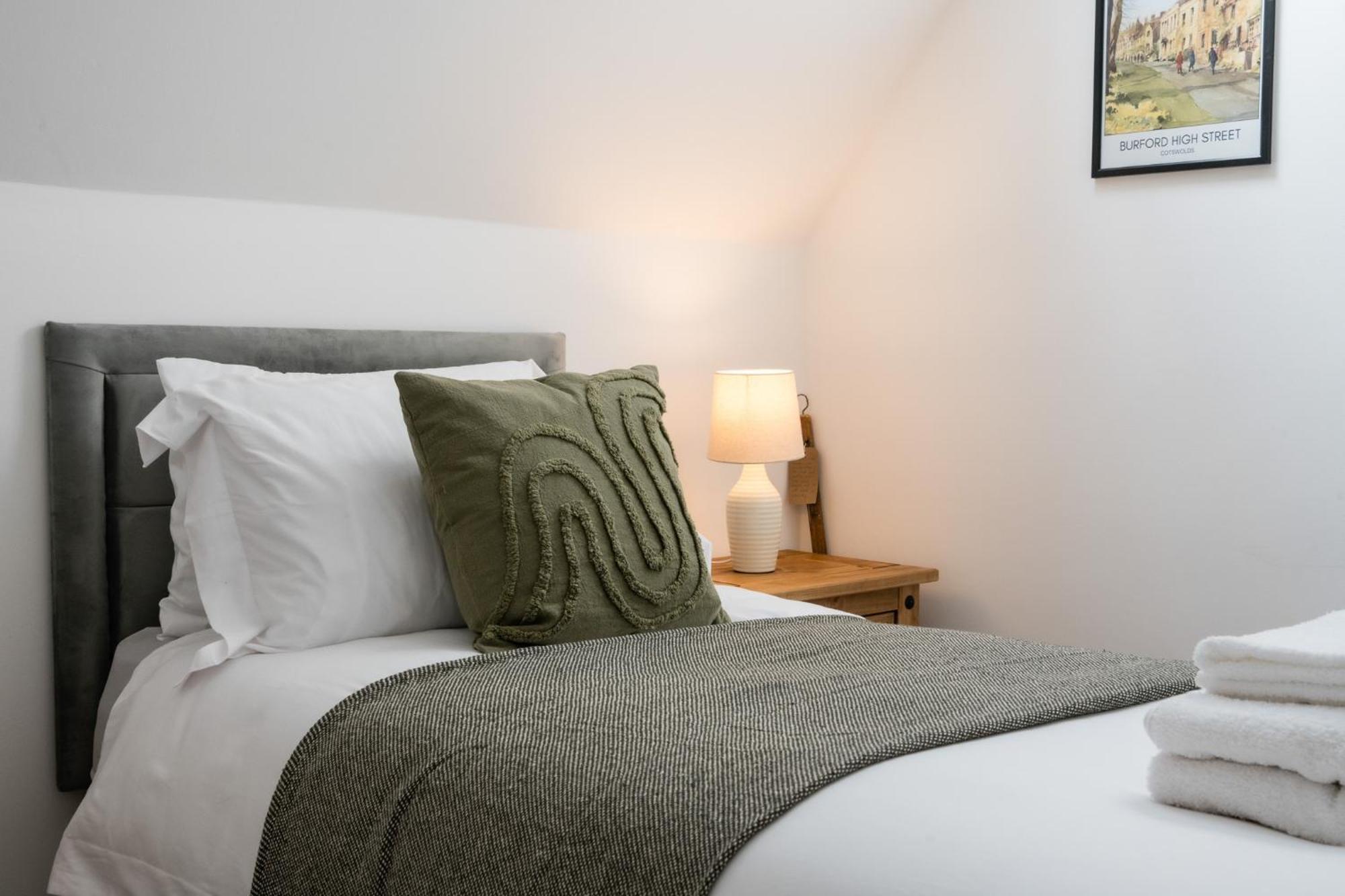 Eagle Cottage - Charming Cotswolds Getaway, Dog Friendly Wyck Rissington Extérieur photo