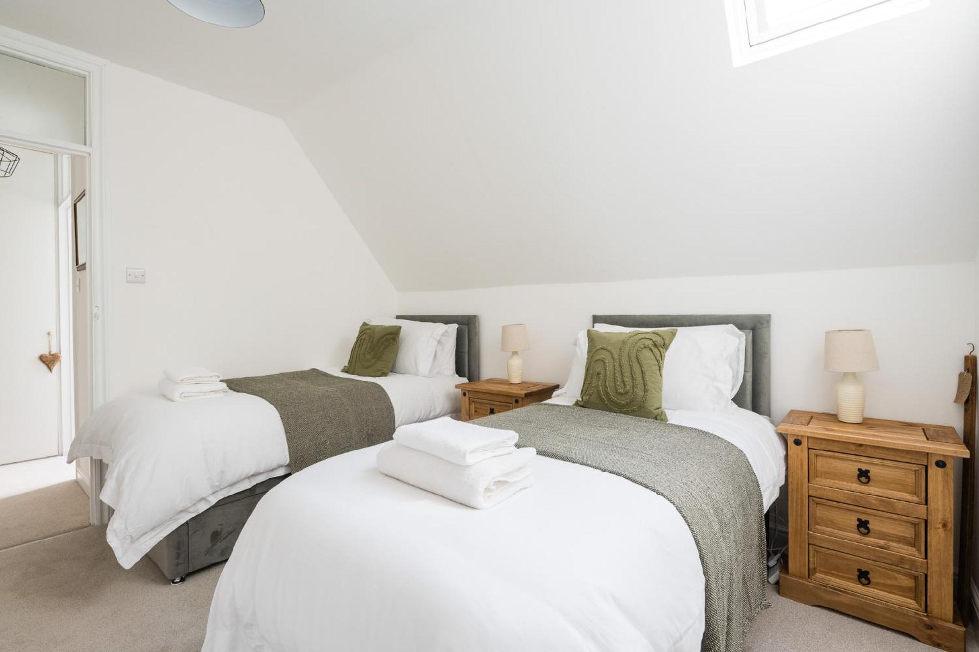 Eagle Cottage - Charming Cotswolds Getaway, Dog Friendly Wyck Rissington Extérieur photo